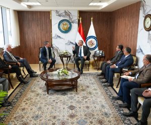 وزير البترول يبحث مع "كابريكورن إنرجي" البريطانية مضاعفة استثماراتها في مصر