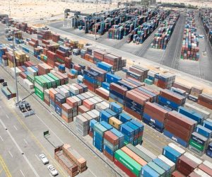 المنطقة الاقتصادية لقناة السويس تطلق مشروع ساحات انتظار متطورة ومنظومة رقمية لإدارة الشاحنات بميناء السخنة