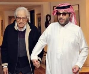 تركي آل الشيخ فى زيارة خاصة لفاروق حسنى بالقاهرة.. صور