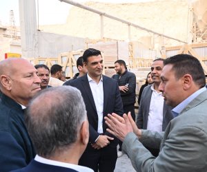 وزير الصناعة ومحافظ القاهرة يتفقدان 5 مصانع رائدة بالرخام والجرانيت ومركز تكنولوجيا الصناعات التعدينية بمنطقة شق الثعبان