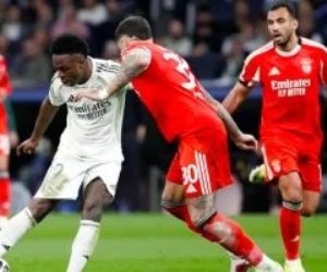 ريال مدريد يهزم بنفيكا بثنائية ويعبر لثمن نهائي دوري أبطال أوروبا.. فيديو