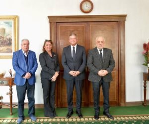 لمتابعة وتقييم الموسم الرمضاني.. رئيس الأعلى للإعلام يجتمع مع رؤساء النقابات الفنية