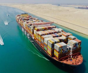 انعكاس سريع على معدلات العبور والتأمين البحري .. كيف تتأثر قناة السويس بتداعيات التصعيد بين أمريكا وإيران؟