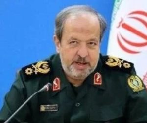 تعيين الضابط بالحرس الثورى مجيد ابن الرضا وزيرا للدفاع بالإنابة