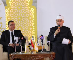 المفتي في محاضرته أمام  طلبة الجامعات المصرية بمعهد إعداد القادة: نحن أمام سيولة أخلاقية قليلها مقبول وكثيرها مرفوض