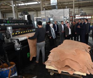 وزارة الصناعة تستعد لطرح عدد من الوحدات الإنتاجية بالمرحلة الثالثة بمدينة الجلود بالروبيكي 