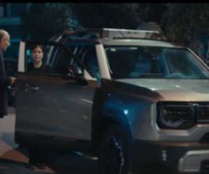 مسلسل اللون الأزرق الحلقة 2.. آمنة ترفض الحديث مع والدها وأدهم يتدارك الموقف