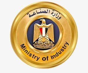 وزير الصناعة يصدر قراراً بتعديل ضوابط تأجير المصانع داخل المناطق الصناعية ومناطق المطور الصناعي لدعم المستثمرين