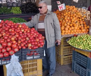 حملات تموينية على الأسواق ومحطات الوقود بشمال سيناء.. تحرر محاضر  للمخالفين