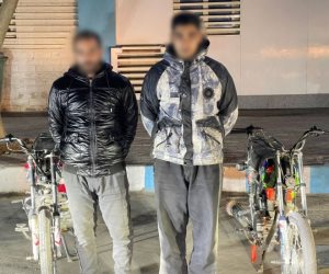 كشف ملابسات قيام قائدي دراجتين ناريتين بآداء حركات استعراضية بأحد الطرق بالإسكندرية