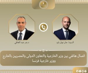 وزير الخارجية يبحث مع نظيره الفرنسي التطورات الإقليمية وسبل خفض التصعيد في المنطقة