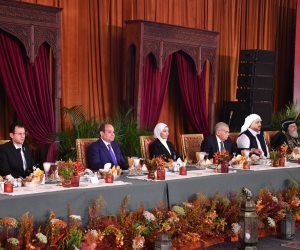 الرئيس السيسى يشارك في حفل إفطار الأسرة المصرية مع ممثلين عن مختلف مكونات الشعب المصرى
