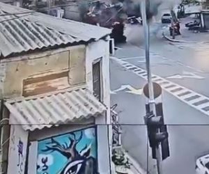 الشرطة الإسرائيلية تنشر فيديو لسقوط صاروخ عنقودي في تل أبيب