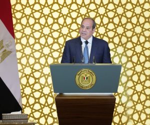 الرئيس السيسي لأمير الكويت: مصر لن تتوانى عن تقديم كل أشكال الدعم للحفاظ على استقرار المنطقة