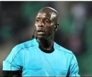 بسبب الأخطاء الكارثية .. الأهلي يستقر علي شكوى عيسي سي حكم مباراته أمام الترجي