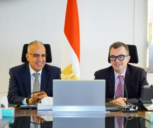 وزيرا التخطيط والتنمية الاقتصادية والموارد المائية والري يناقشان مقترح الخطة الاستثمارية