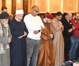 وزير الأوقاف يشهد صلاة التهجد في ليلة الـ٢٧ من رمضان بمسجد العلي العظيم بألماظة