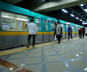 النقل تعلن مواعيد التشغيل للخطوط الثلاثة لمترو الأنفاق والقطار الكهربائي الخفيف خلال أيام العطلة الرسمية لعيد الفطر