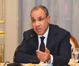 وزير الخارجية يستضيف رؤساء الهيئات والمؤسسات الإعلامية ورؤساء مجالس إدارات وتحرير الصحف ونخبة من قادة الفكر والإعلاميين