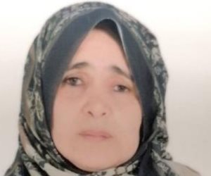 الأم المثالية في شمال سيناء رحلة كفاح صنعت جيلا من المتفوقين.. طبيبتين ومهندس و2 بمراحل التعليم 