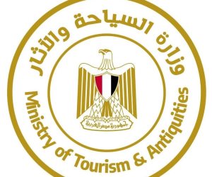 غرفة عمليات فى وزارة السياحة لتلقي وبحث شكاوى السائحين ومتابعة حركة عودة المعتمرين  