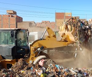 محافظ أسيوط: تكثيف حملات النظافة والحملات التموينية خلال أيام عيد الفطر المبارك