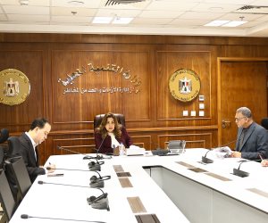 وزيرة التنمية المحلية والبيئة تتابع جهود المحافظات في التعامل مع مياه الأمطار وسوء الأحوال الجوية