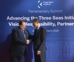 أبو العينين: مصر تقود جهود التهدئة في الشرق الأوسط.. وتوافق مصري أوروبي على رفض التصعيد