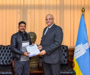 تقنين أراضى الدولة.. استقرار اجتماعى يحول واضعى اليد لملاك رسميين.. المحافظات تسلم العقود للمواطنين فى زمن قياسى