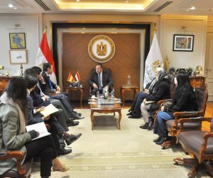 وزير التعليم العالي يبحث سبل تعزيز التعاون مع سفير مملكة إسبانيا ووفد جامعة IE الإسبانية