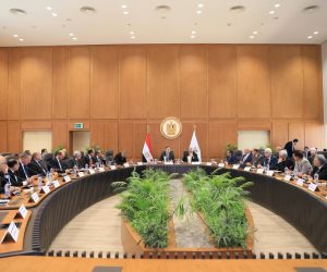 وزير التعليم العالي يوجه بعدة إجراءات تنفيذية لترشيد استهلاك الطاقة بالجامعات والمعاهد 