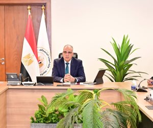 ‎وزير الرى يكلف بالانتهاء من أعمال تطهيرات ترع مدن القناة الشهر المقبل