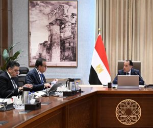 مدبولي: حريصون على الاطمئنان بصفة دورية على المخزون الاستراتيجي من الأدوية 