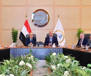 ​وزيرا النقل والرى يناقشان تسريع وتيرة المشروعات القومية وصرف تعويضات نزع الملكية