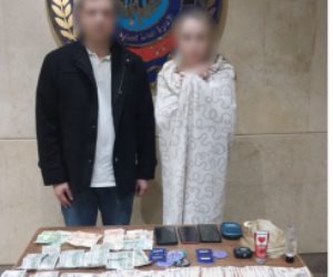 ضبط سيدة بالقاهرة لإدارة مسكن للأعمال المنافية للآداب والترويج لنشاطها عبر تطبيقات الهاتف