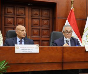 وزير العدل يلتقي قضاة الاستئناف والمحاكم الابتدائية.. ويطرح مبادرات لتطوير منظومة العدالة ورفع معدلات الإنجاز