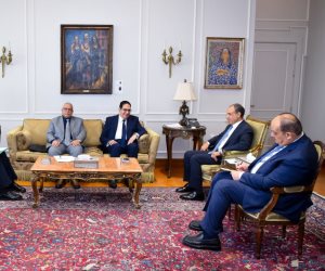 وزير الخارجية يستقبل رئيس جامعة القاهرة لبحث التعاون مع المؤسسات الأكاديمية ومتابعة التحضيرات الجارية لاحتفالية يوم أفريقيا