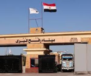 معبر رفح يستقبل الدفعة 28 من العائدين لغزة وسط تصاعد المجازر في جباليا وحصيلة الشهداء تتجاوز 72 ألفاً