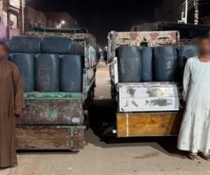ضبط 9.5 طن "سولار" محملة على سيارتين تم حجبها لبيعها بأزيد من السعر المقرر بأسوان
