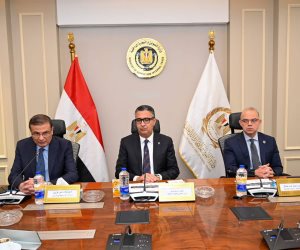 وزراء التموين والزراعة والاستثمار يعقدون اجتماعًا ثلاثيًا لبحث آليات التكامل لتحقيق استقرار الأسواق