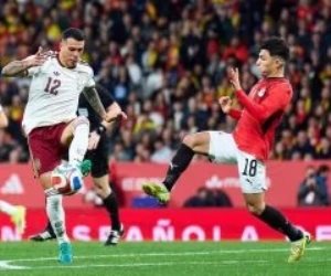 الحكومة الإسبانية تدين الهتافات العنصرية ضد منتخب مصر