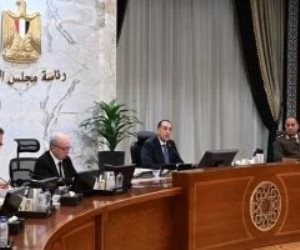 مجلس الوزراء يُثمن منح الرئيس وسام الأمير نايف للأمن العربي