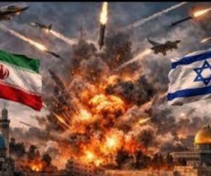  الخليج العربي  فى قلب الصراع .. هجوم بالمسيّرات على مطار الكويت يسفر عن حريق كبير .. وصواريخ "كروز" تطال ناقلة نفط قطرية    