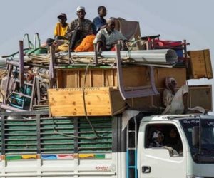 مأساة السودان.. تشرّد الآلاف وحرائق "طويلة" تلاحق النازحين في دارفور