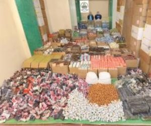 إحباط محاولة جلب كميات كبيرة من الأقراص المؤثرة والمنشطة مهربة جمركياً ومجهولة المصدر بالجيزة