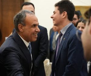 وزير الخارجية يلتقي أبناء الجالية المصرية في موسكو ويؤكد حرص الدولة على دعم المصريين بالخارج