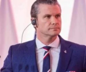 CBS: وزير الحرب الأمريكى يطلب من رئيس أركان الجيش التنحي والتقاعد الفوري