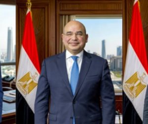 قرار جمهوري بتجديد تعيين نواب رئيس اقتصادية قناة السويس وتعيين نائب جديد للمنطقة الشمالية 