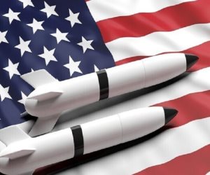 بلومبرج: واشنطن تستعد لاستخدام الصواريخ الشبحية في حرب إيران