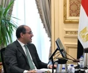 رئيس الوزراء يتابع مع وزير المالية عددا من ملفات العمل